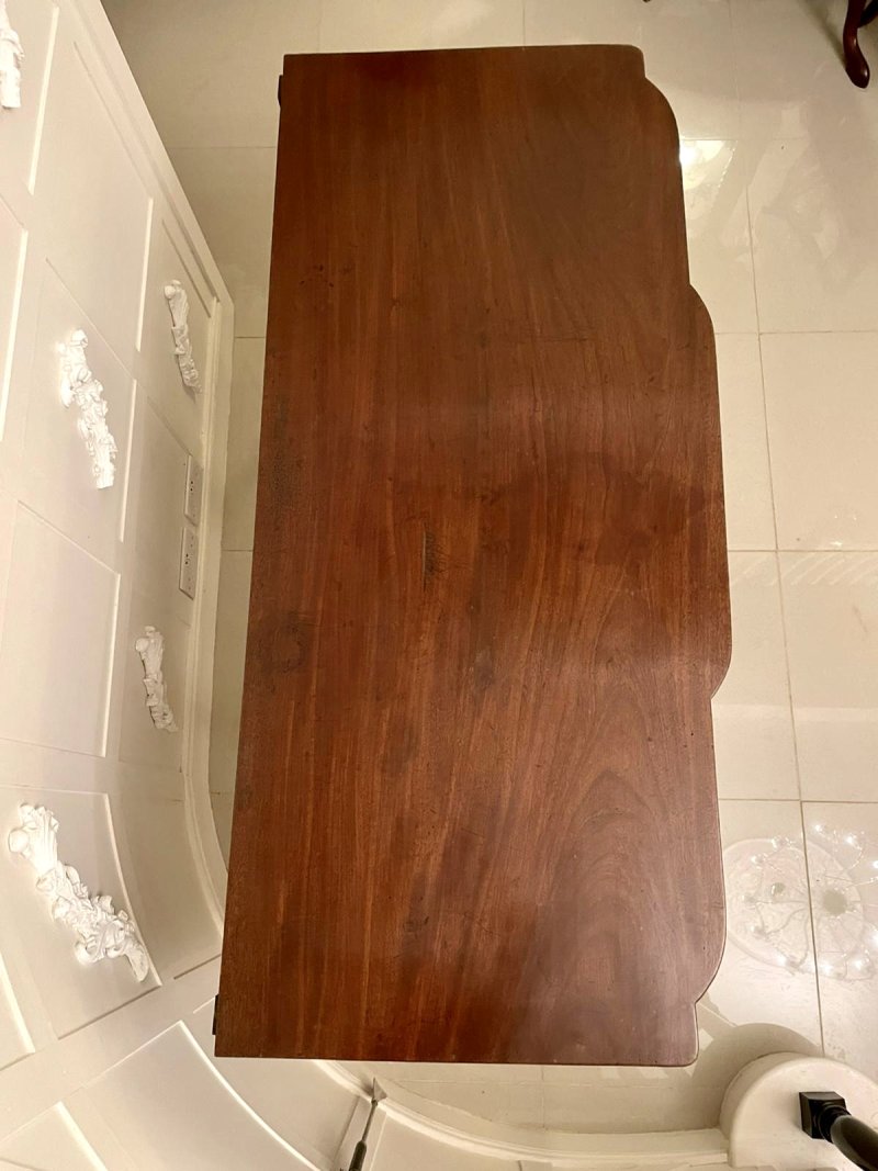 Antique George III Quality Figured Mahogany Breakfront Sideboard - Image 5